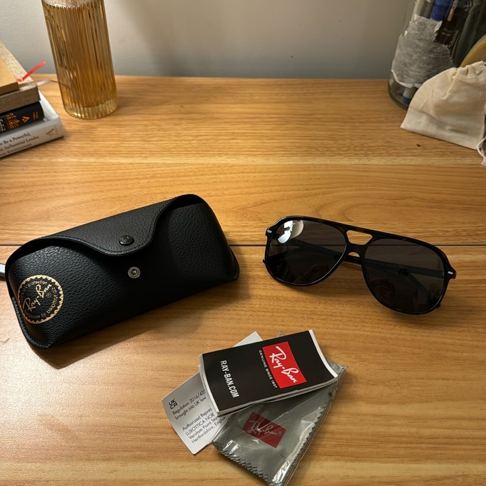 RAYBAN SUNGLASSES